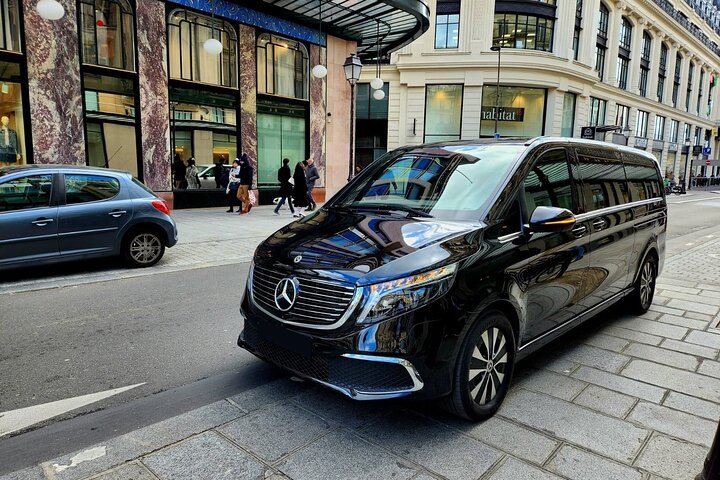 Private transfer service in Paris